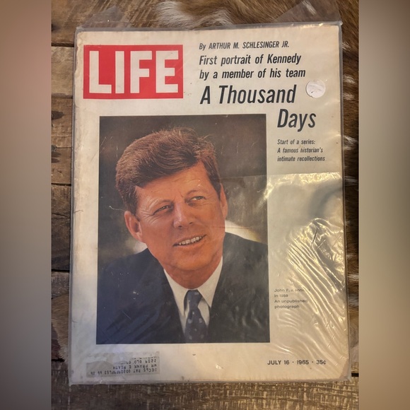 Lot of 10 Historical Books Kennedy Political JFK Jacqueline Kennedy - Picture 2 of 12